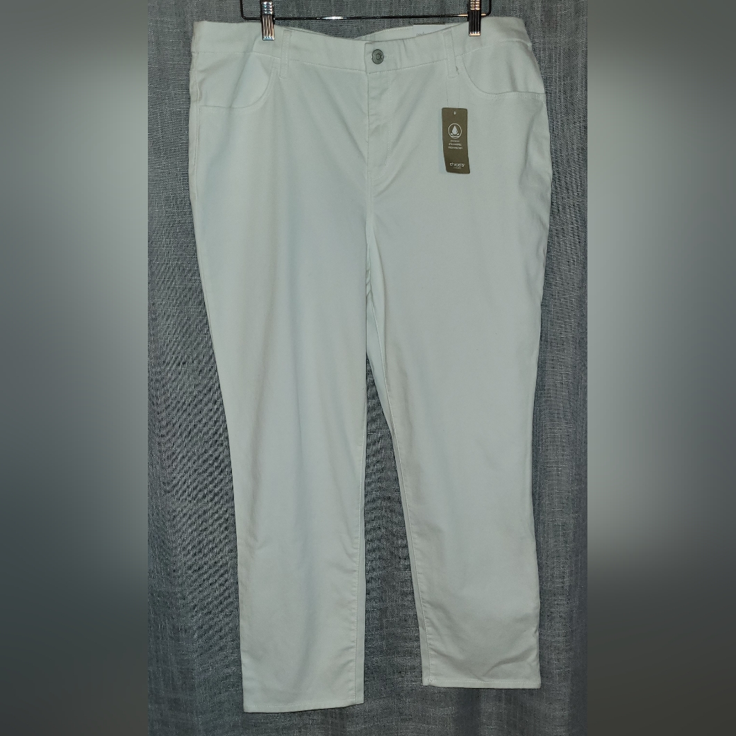 Chico's Perfect Stretch White Pants 3